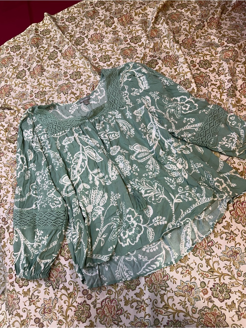 Falls Creek Sage Green Floral Peasant Blouse with Lace Trim